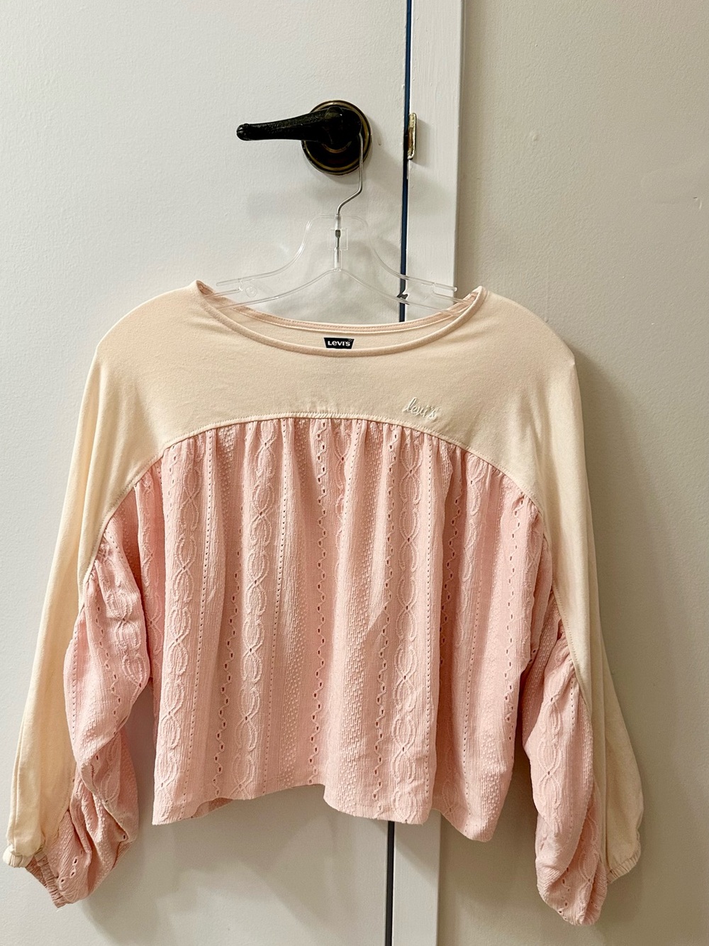 Levi's Pink & Cream Lace-Panel Pullover Sweatshirt Top